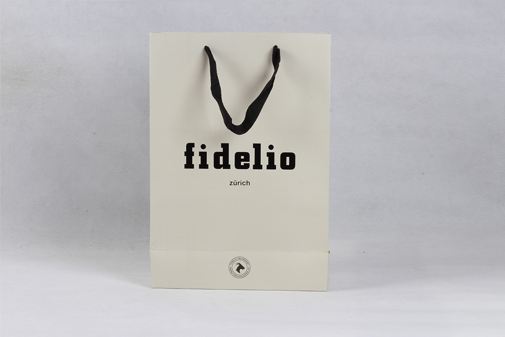 高檔燙金白卡紙袋 FIDELIO